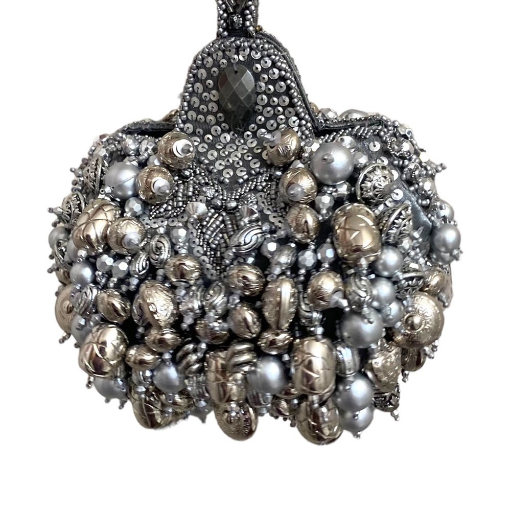 Mary Frances gray evening bag silver rare - Picture 3 of 9